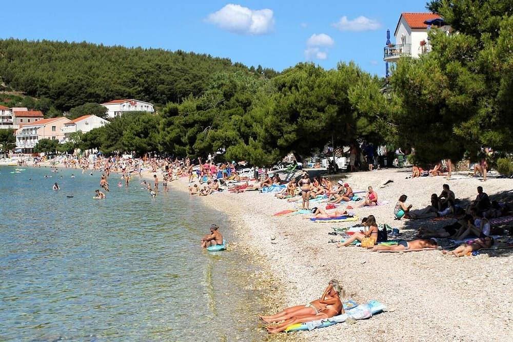 Foto 7 von 12: Studio Appartement mit Balkon und Meerblick Drvenik Donja vala, Makarska
