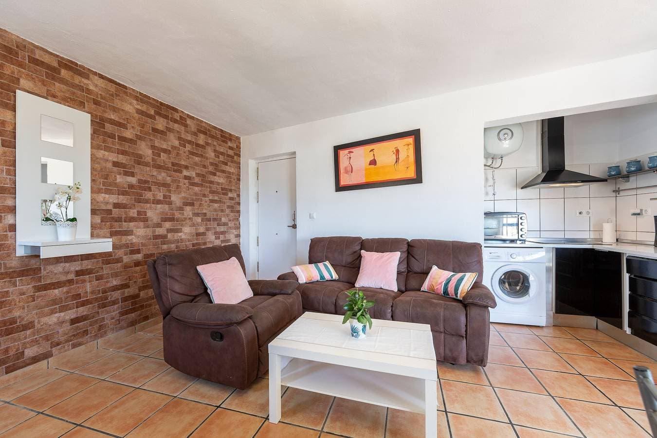 Foto 5 von 24: Ferienhaus 'Vista al Mar Ainara' mit Meerblick, gemeinschaftlich genutztem Pool & WLAN
