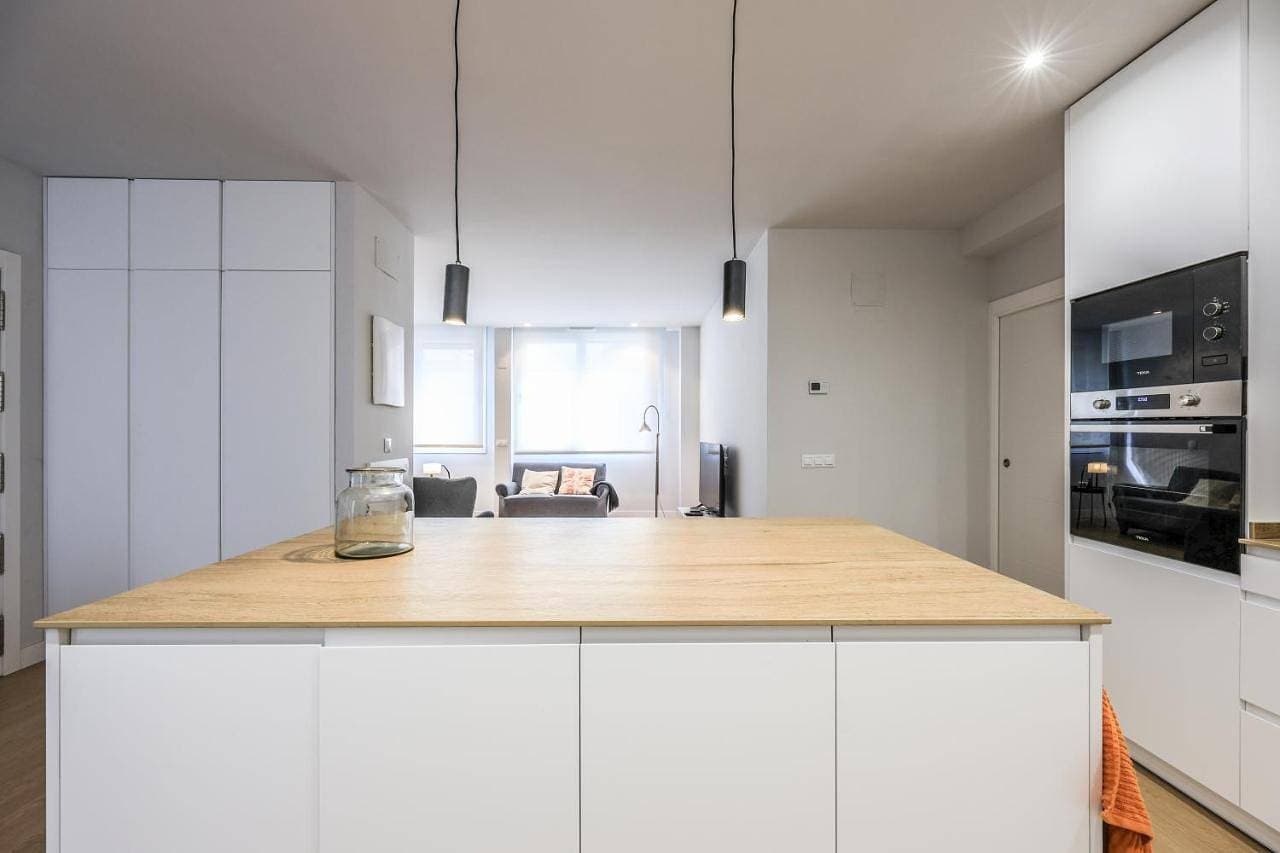 Foto 7 von 33: Three-Bedroom House