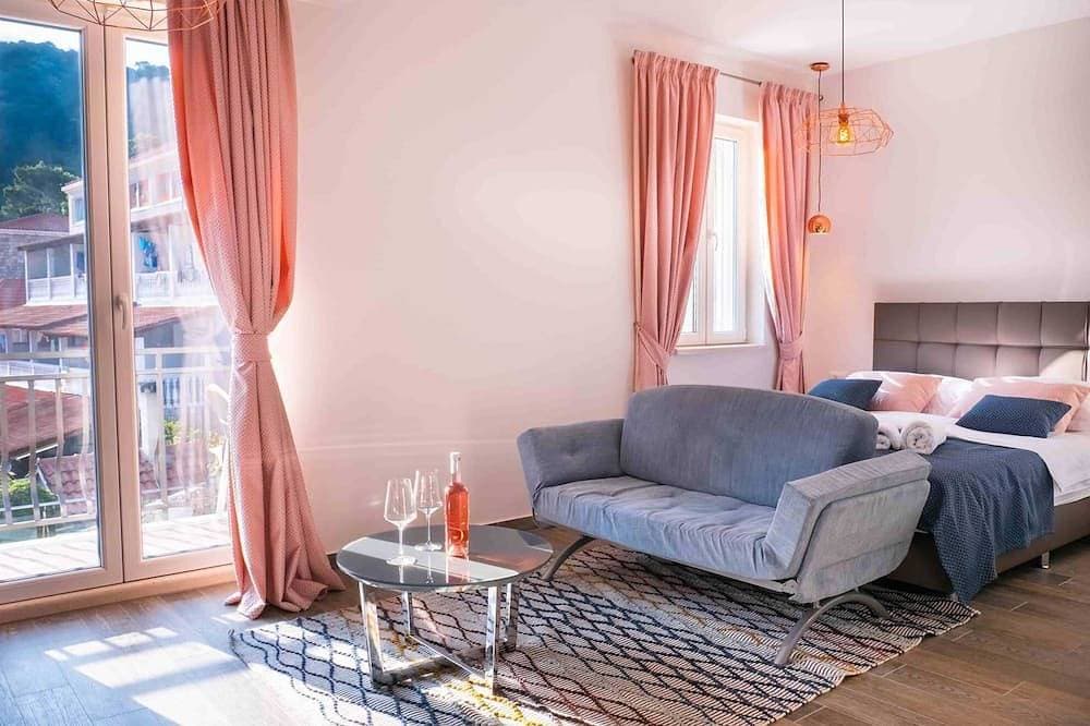 Foto 5 von 13: Touch of Infinity Top Floor - studio apartment with sea view