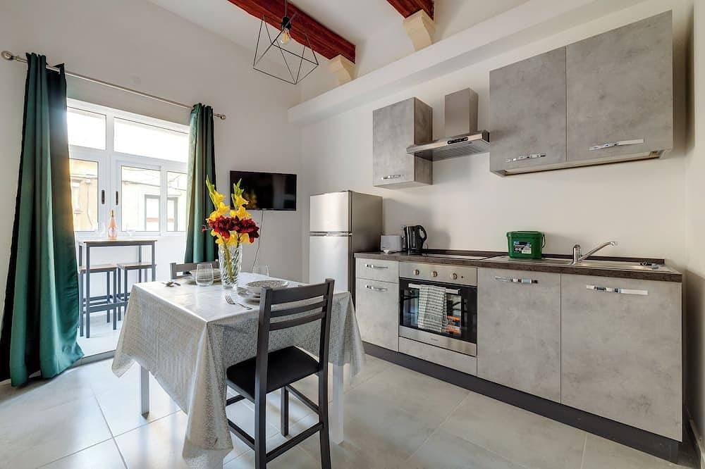 Foto 9 von 30: Stylish 1Br Studio Apt in Gzira