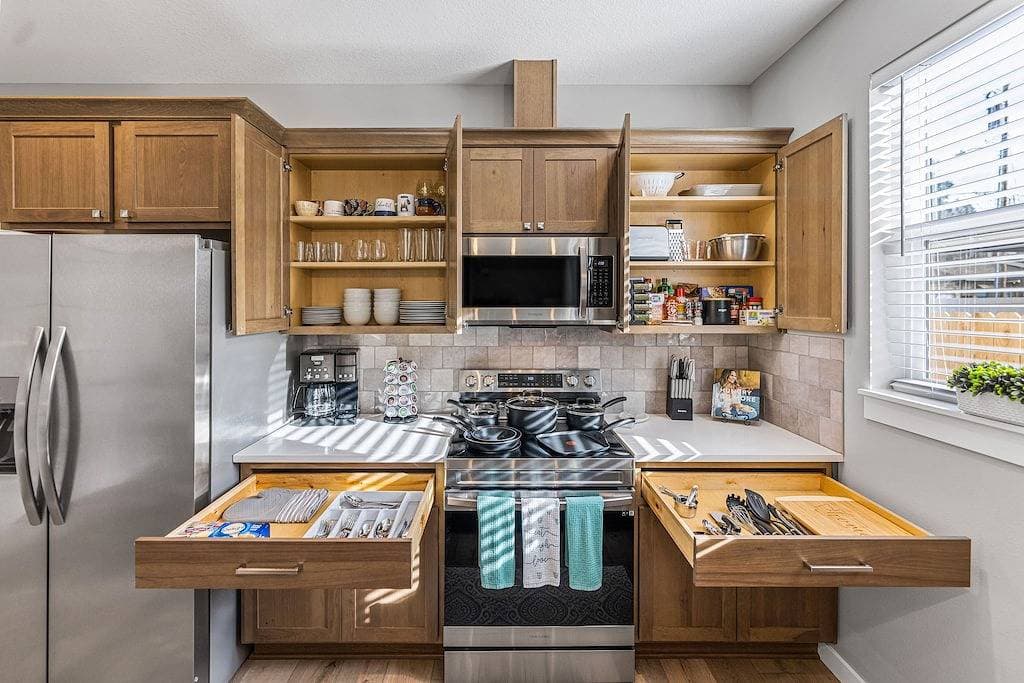 Foto 7 von 36: Newly Built! 3 Bedroom near Downtown Vancouver