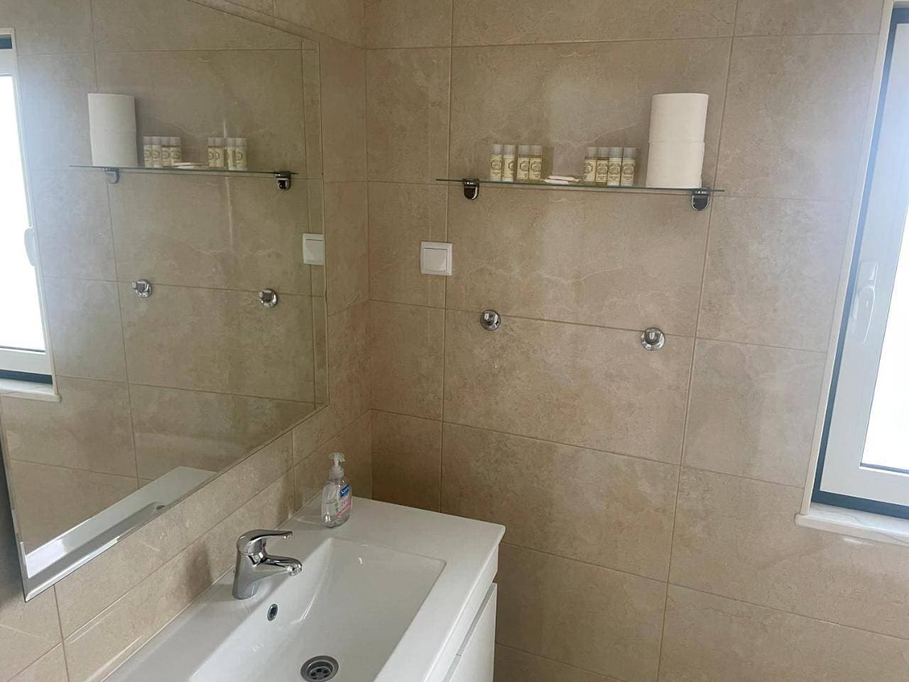 Foto 13 von 17: Double or Twin Room with Private Bathroom