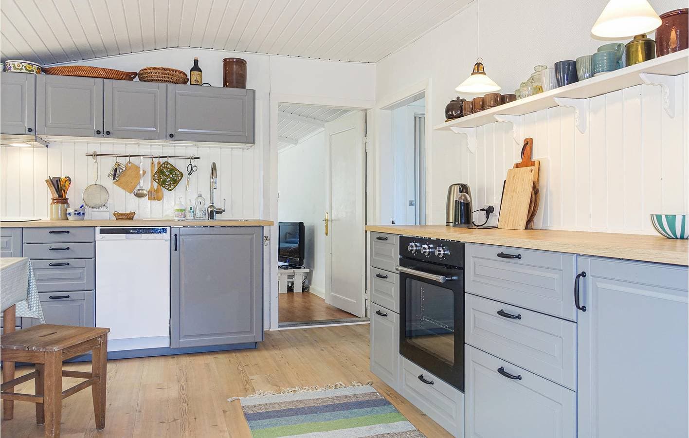 Foto 10 von 43: Ferienhaus für 5 Personen mit Terrasse