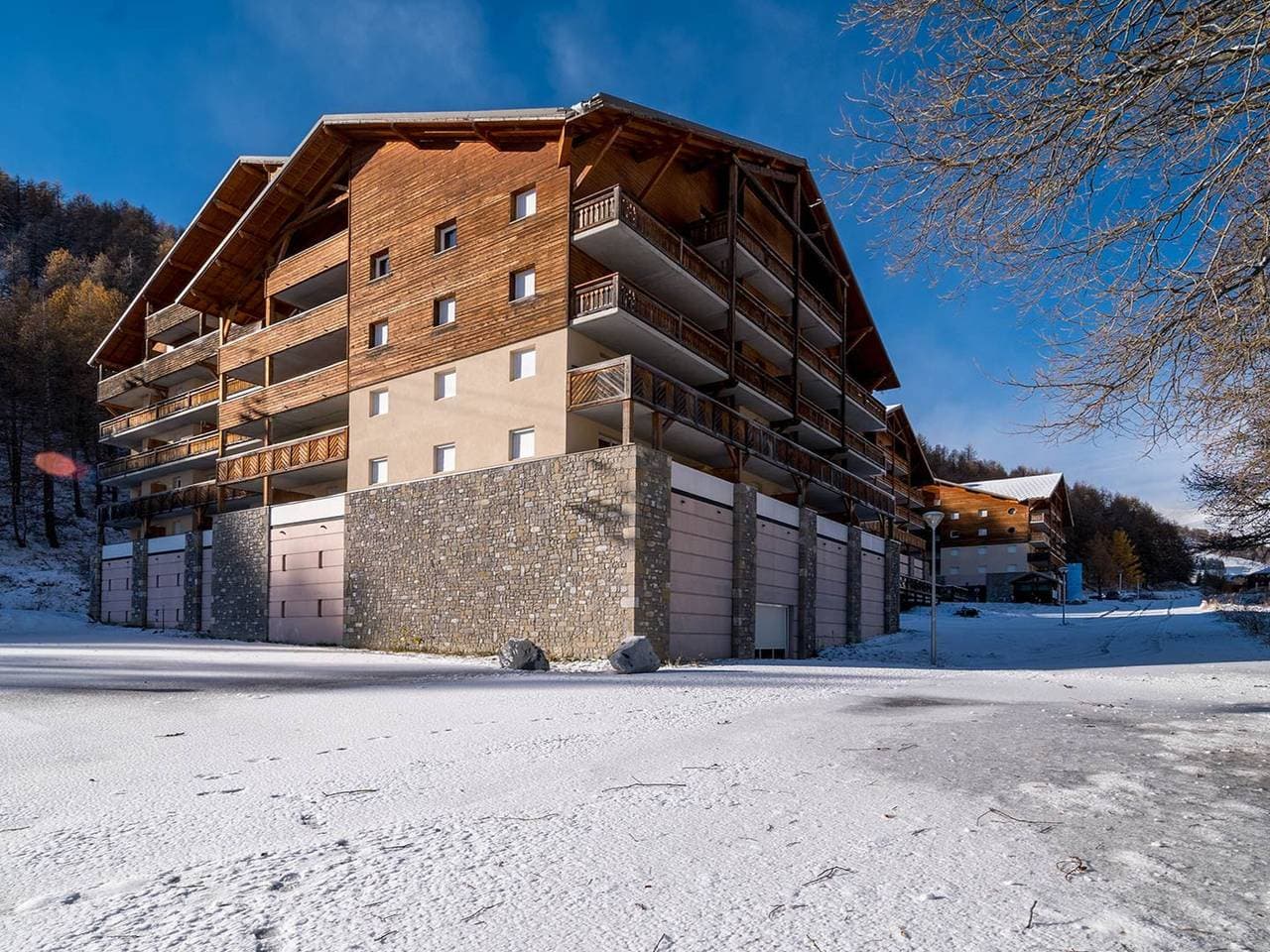 Foto 3 von 14: Gemütliche Ferienwohnung mit Bergblick, Pool und Grill, in der Nähe der Skilifte