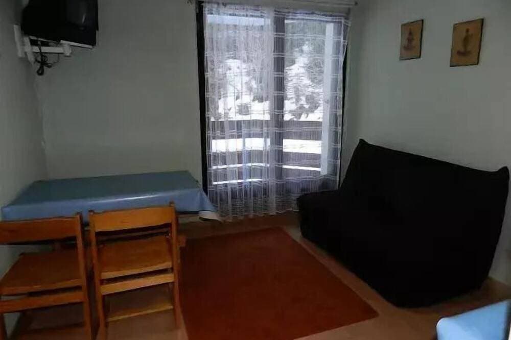 Foto 4 von 9: Residence Neves 2 - Studio for 4 People
