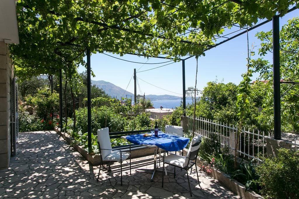 Foto 4 von 21: Ferienwohnung für 4 Personen mit Meerblick