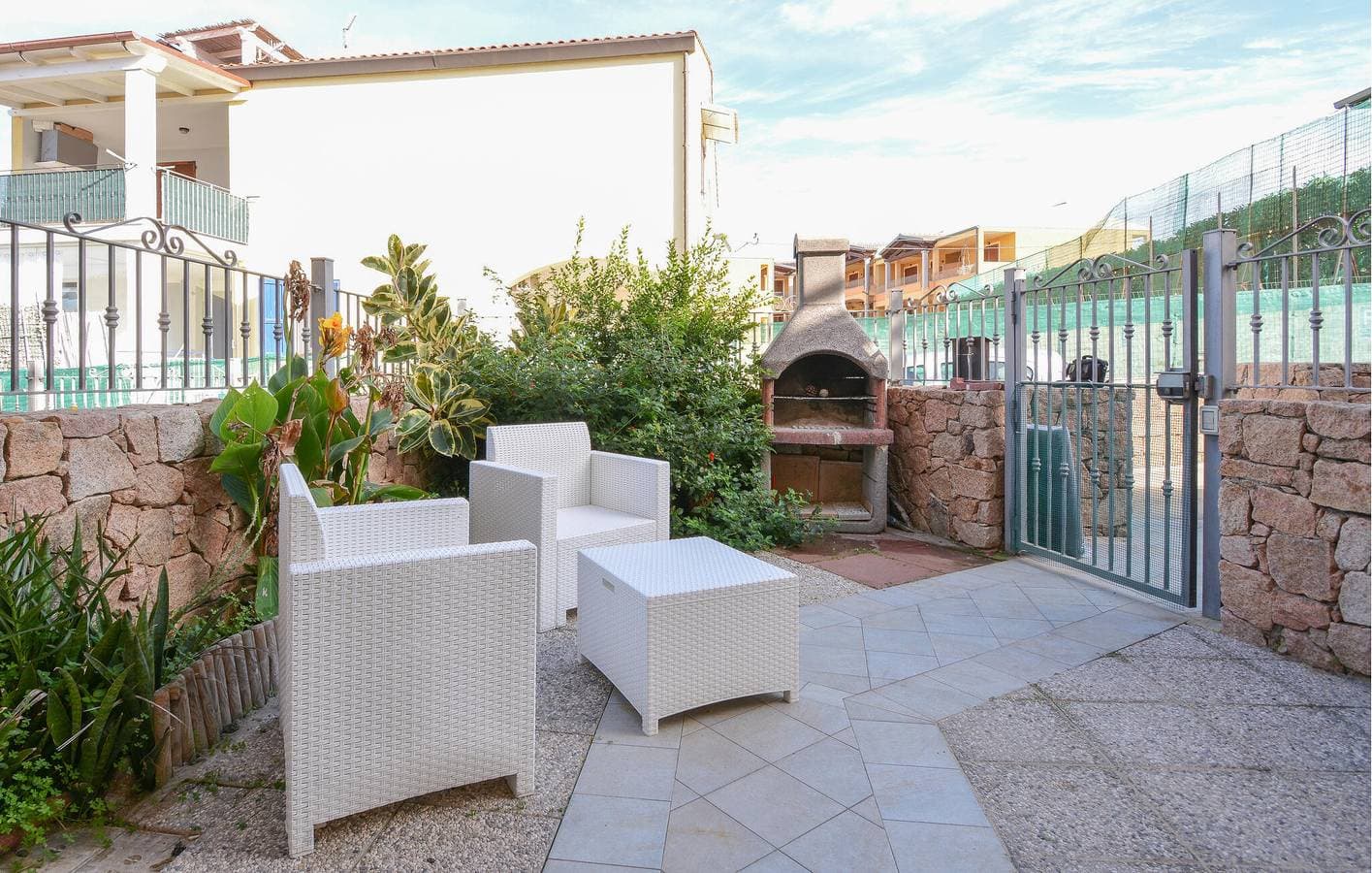 Foto 9 von 22: Apartment am Strand mit Küche und Schlafmöglichkeiten