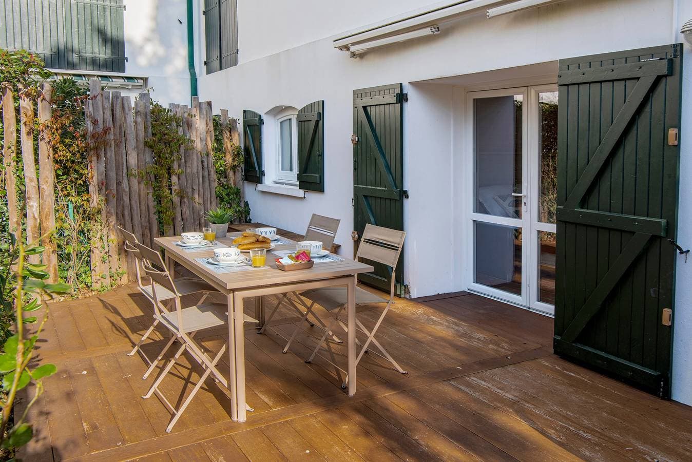 Foto 8 von 17: Ferienwohnung für 4 Personen mit Garten