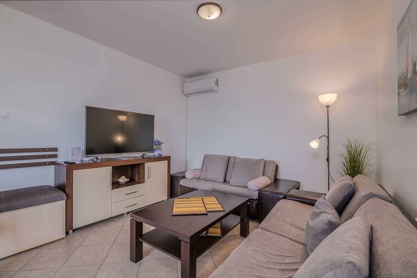 Foto 11 von 35: Ferienwohnung mit Balkon