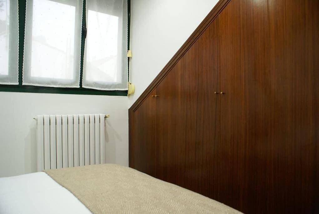 Foto 8 von 23: Two-Bedroom Apartment