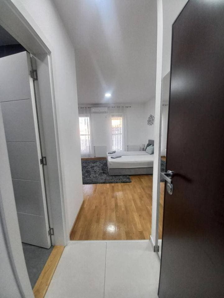 Foto 6 von 21: "Apartman 100" With Parking by Vladika