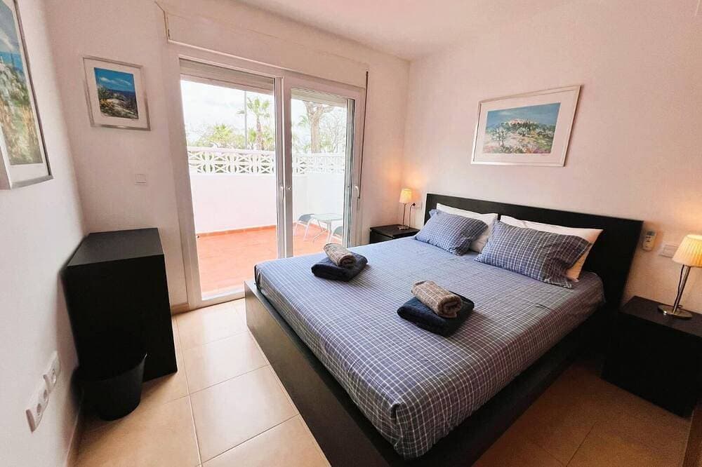 Foto 5 von 23: 3 Bedroom Apartment on Golf Resort with Pool