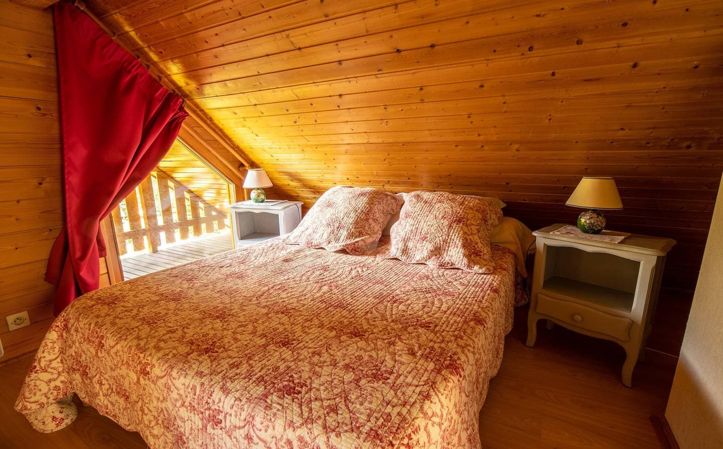 Foto 9 von 29: Chalet für 4 Personen mit Garten