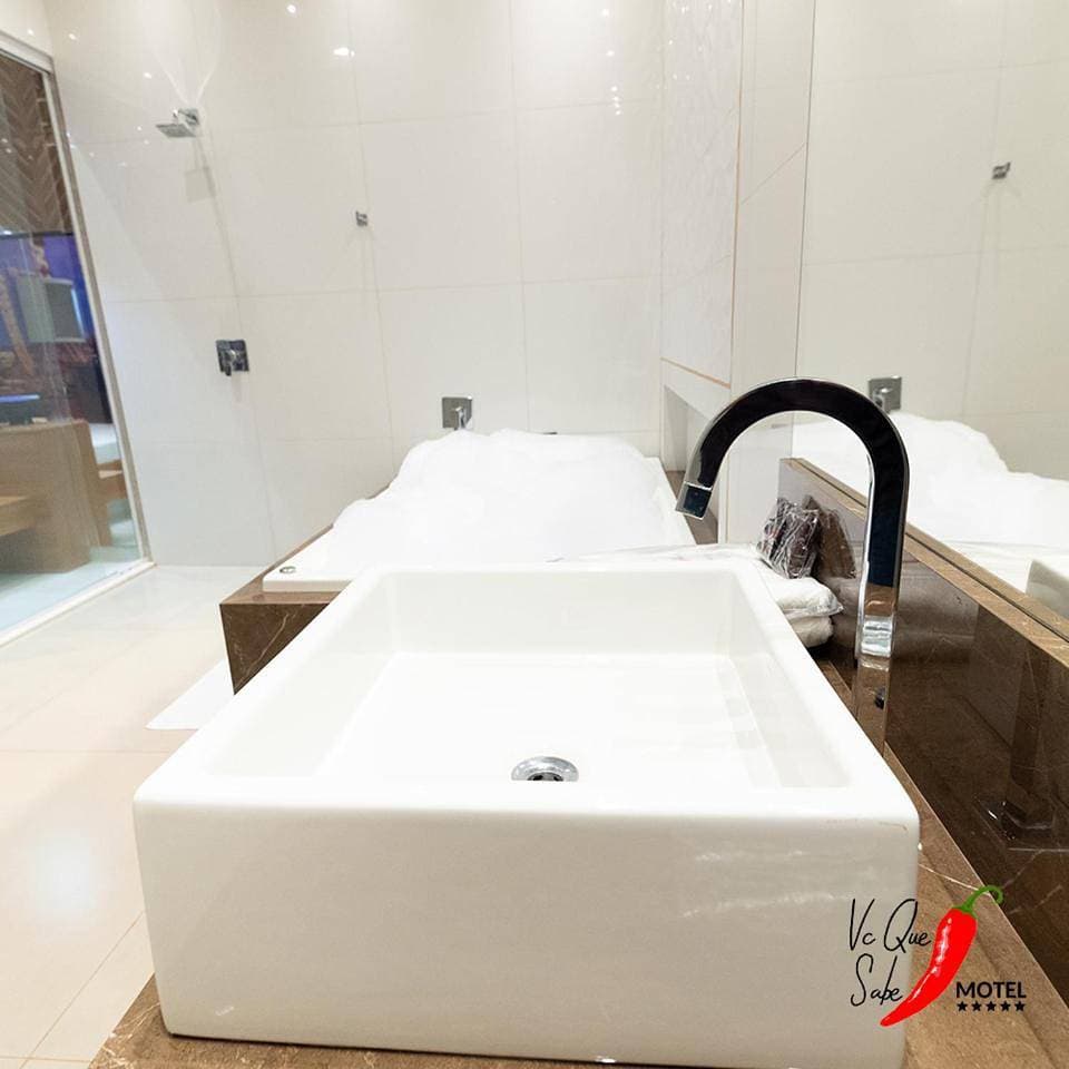 Foto 7 von 10: Deluxe Suite with Spa Bath
