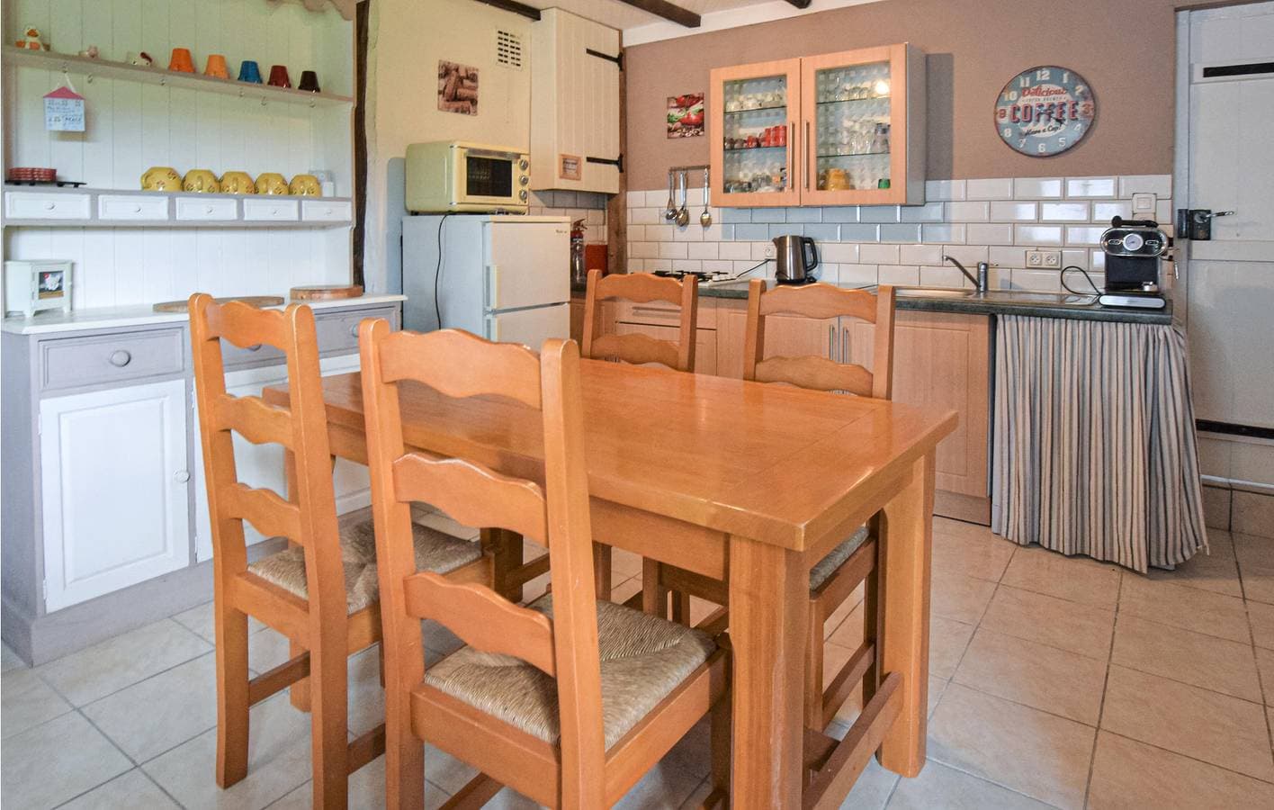 Foto 6 von 25: Gemütliche 2BR Wohnung mit Parkplatz & Garten