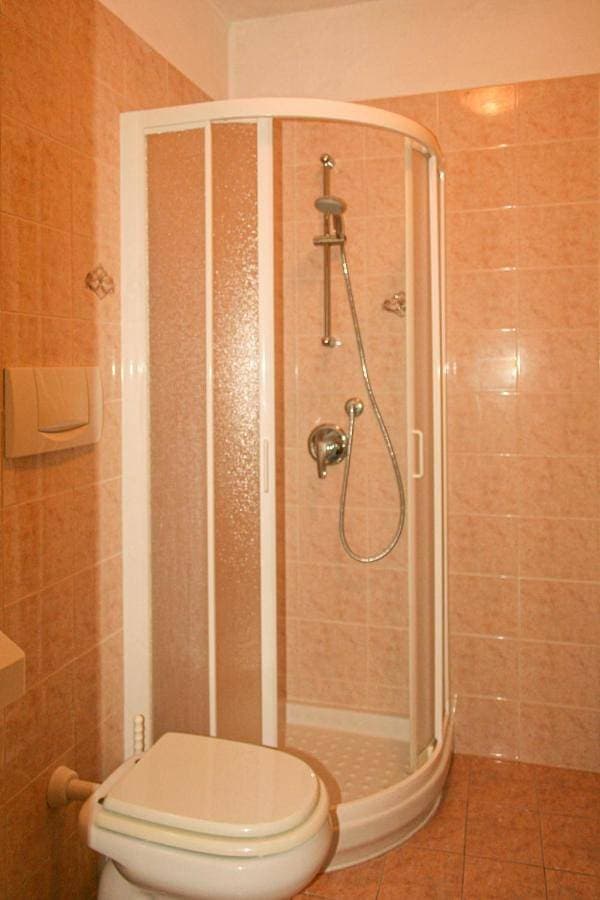 Foto 4 von 31: Two-Bedroom House