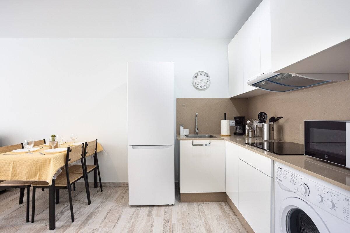 Foto 7 von 27: Ferienwohnung für 4 Personen mit Terrasse