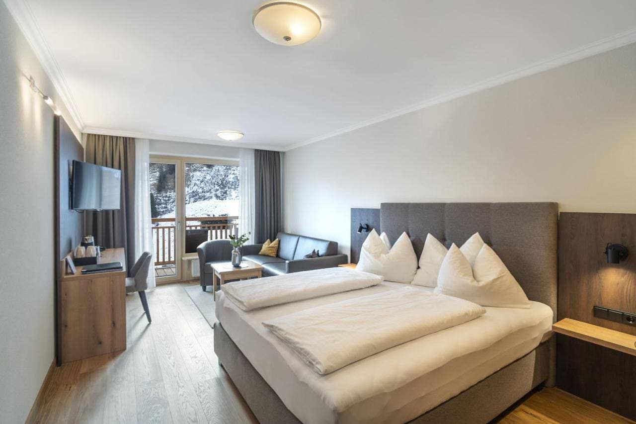 Foto 9 von 13: Double Room with Mountain View