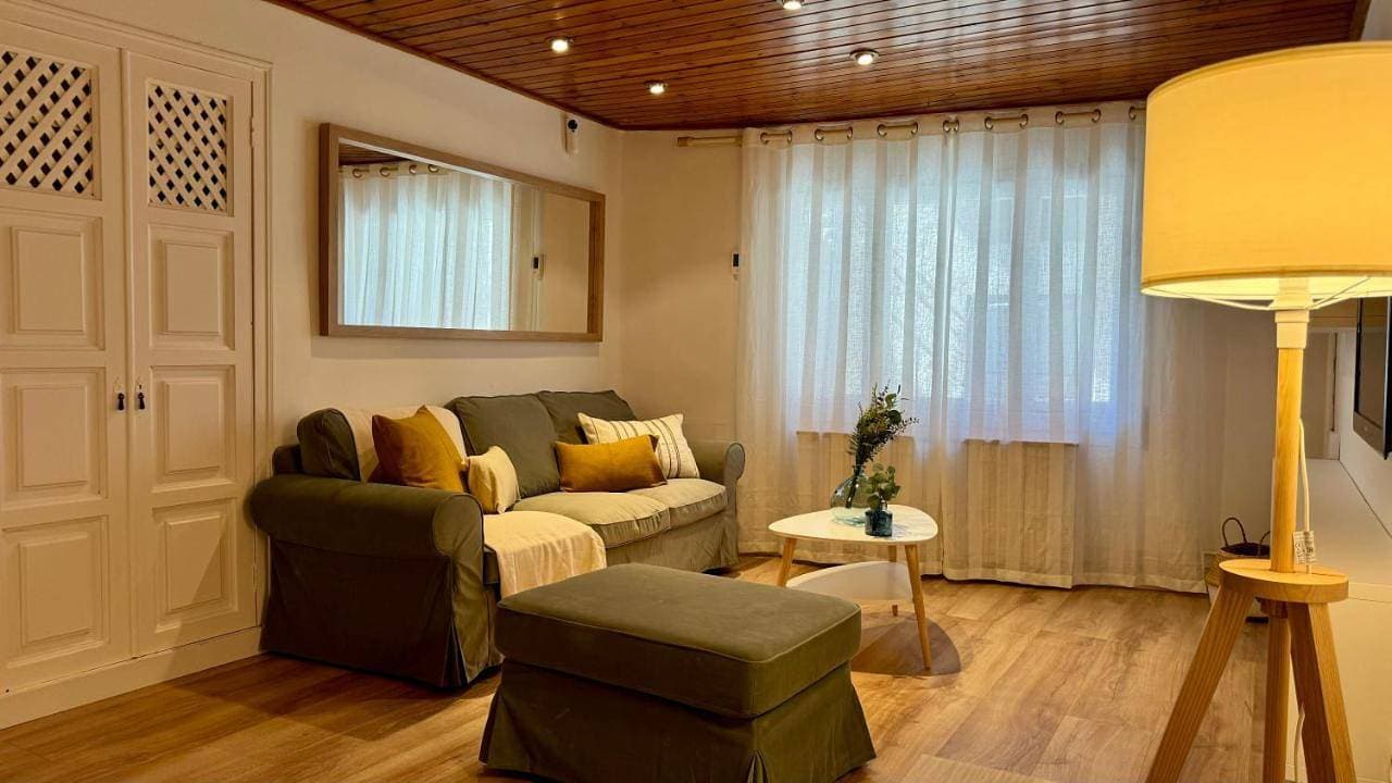 Foto 8 von 13: Two-Bedroom Apartment