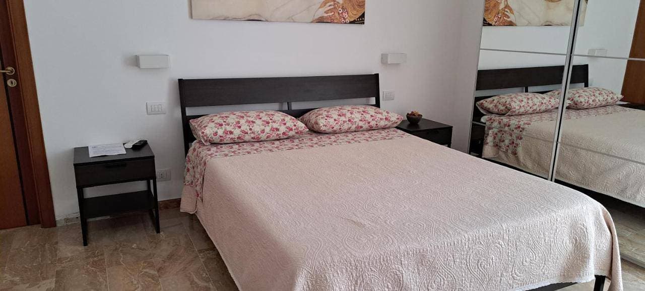 Foto 6 von 14: Double Room with Private Bathroom