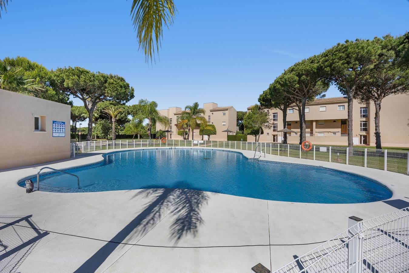 Apartamento con piscina Chiclana 1