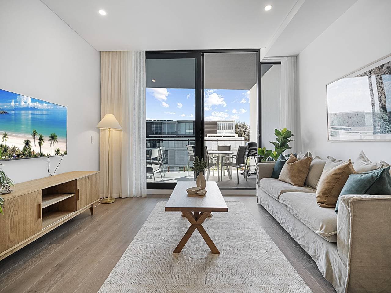 Geräumiges Apartment mit 2 Schlafzimmern in North Fremantle 1