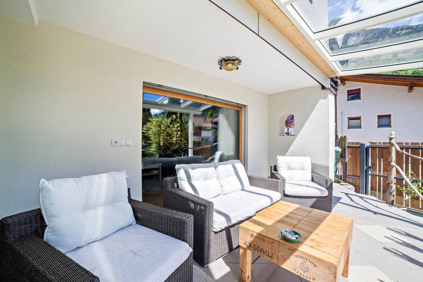 Foto 11 von 17: Ferienwohnung "Moosmair 1" mit Bergblick, WLAN, Terrasse & Garten