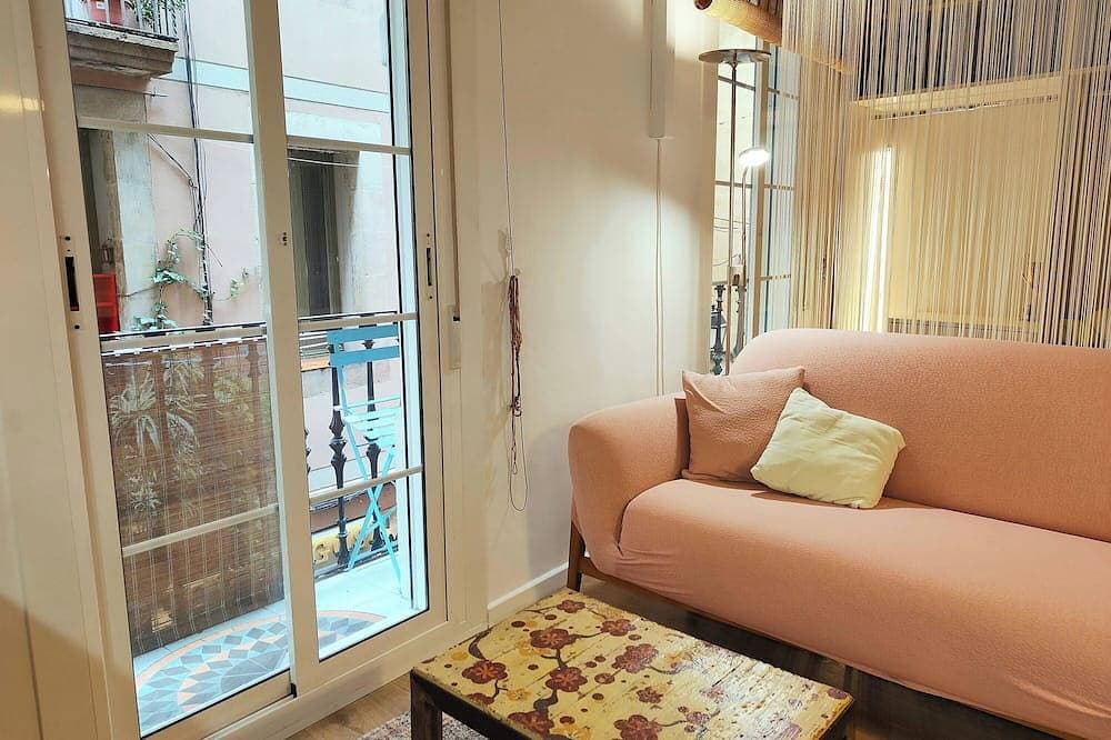 Best location in El Born, modern & super comfy 1