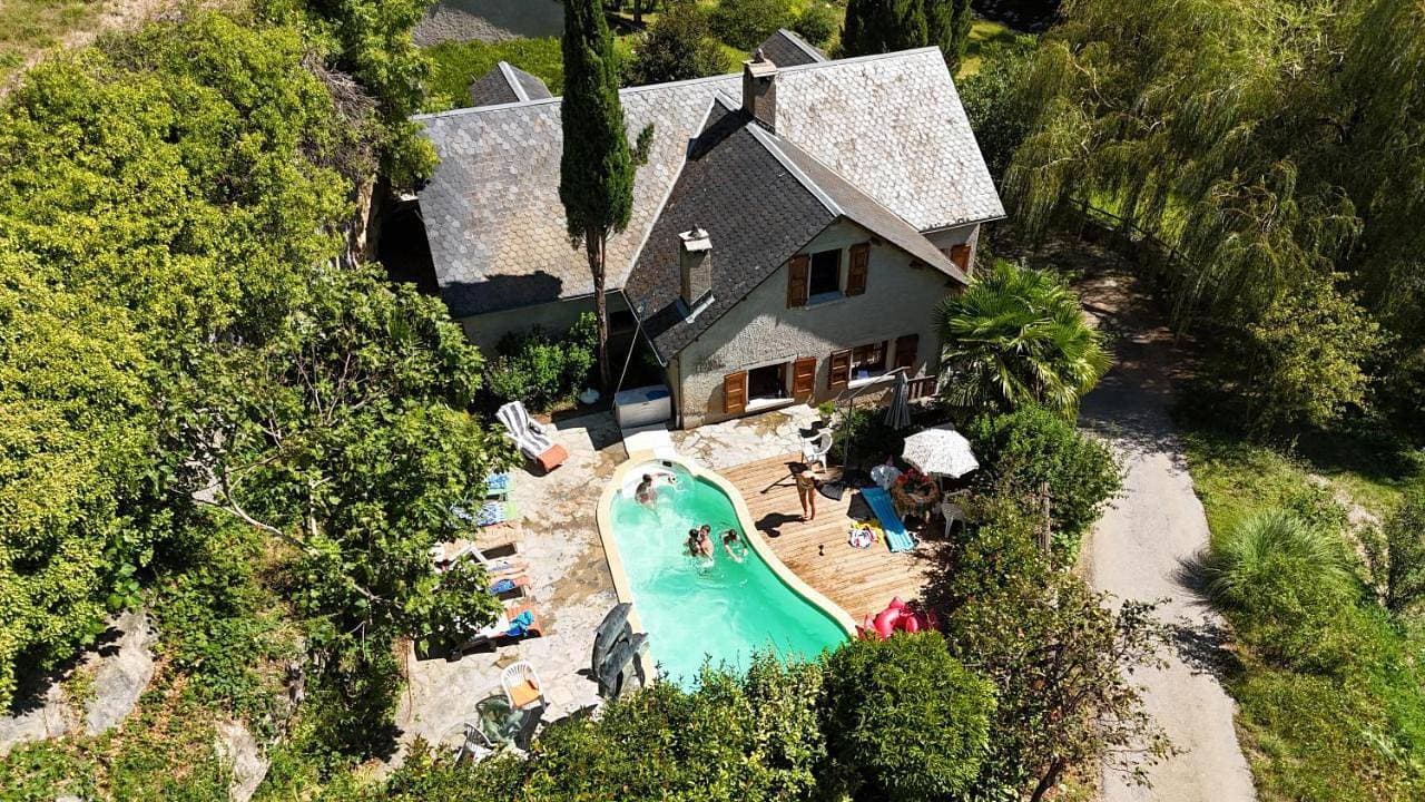 Foto 10 von 36: Villa with Private Pool