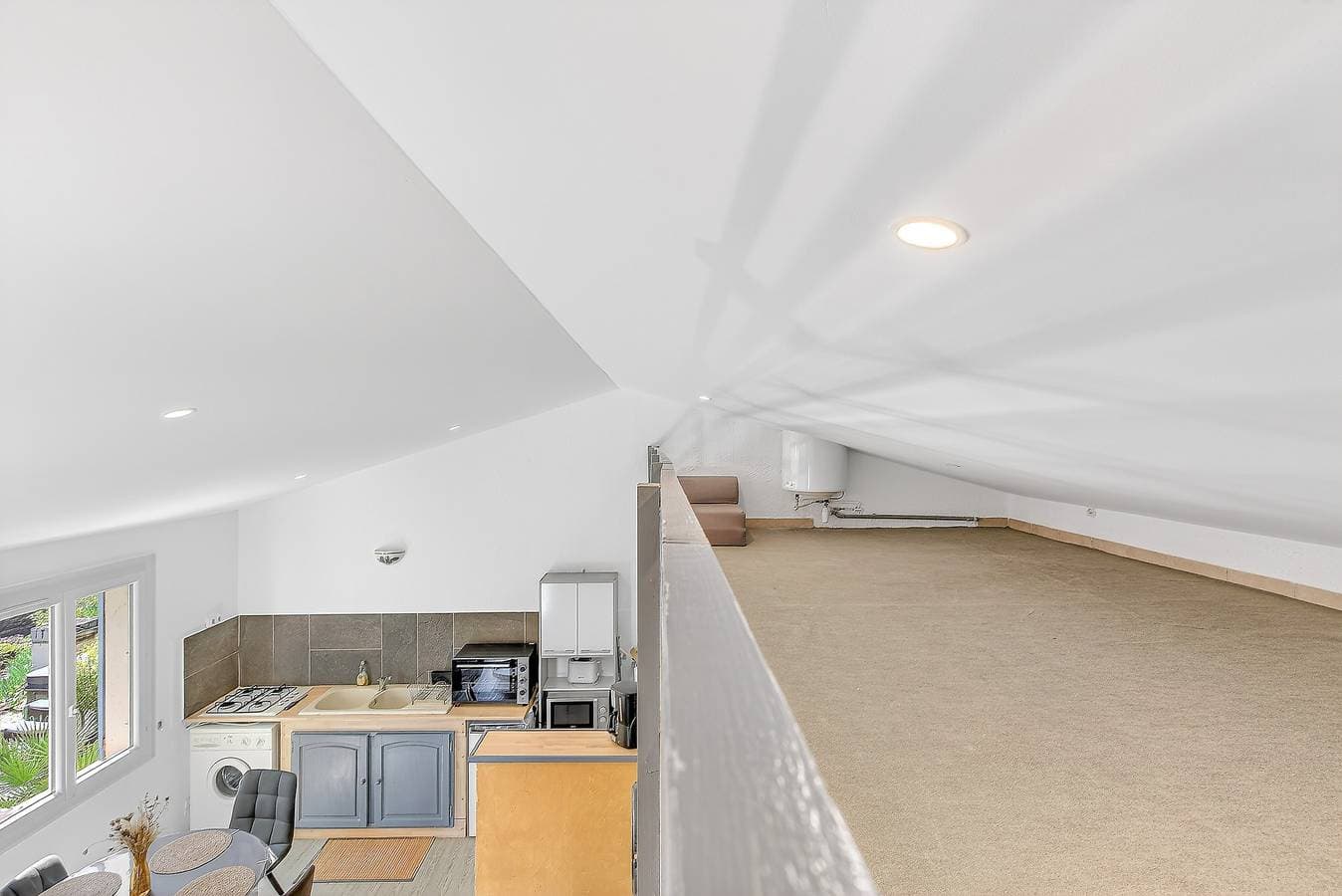 Foto 8 von 26: Ferienhaus 'Les Iris' mit Bergblick, privater Terrasse und WLAN