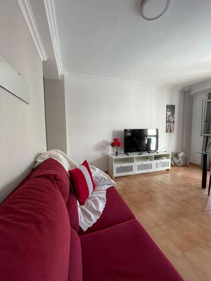 Foto 2 von 42: Two-Bedroom Apartment