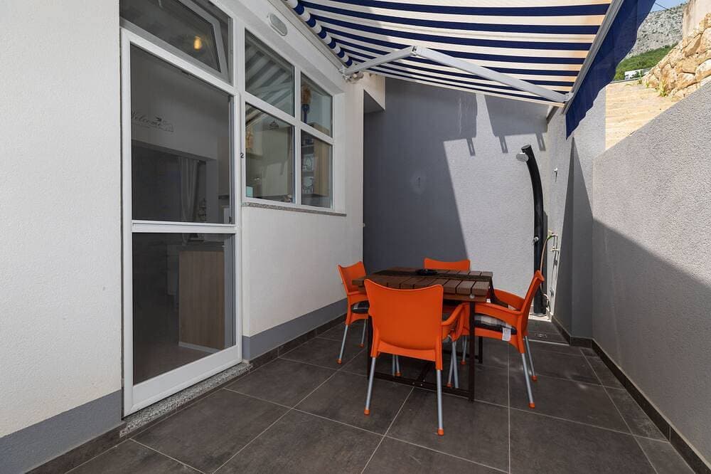 Foto 13 von 13: 2-Zimmer-Ferienwohnung mit Pool am Strand Zavode, Omis