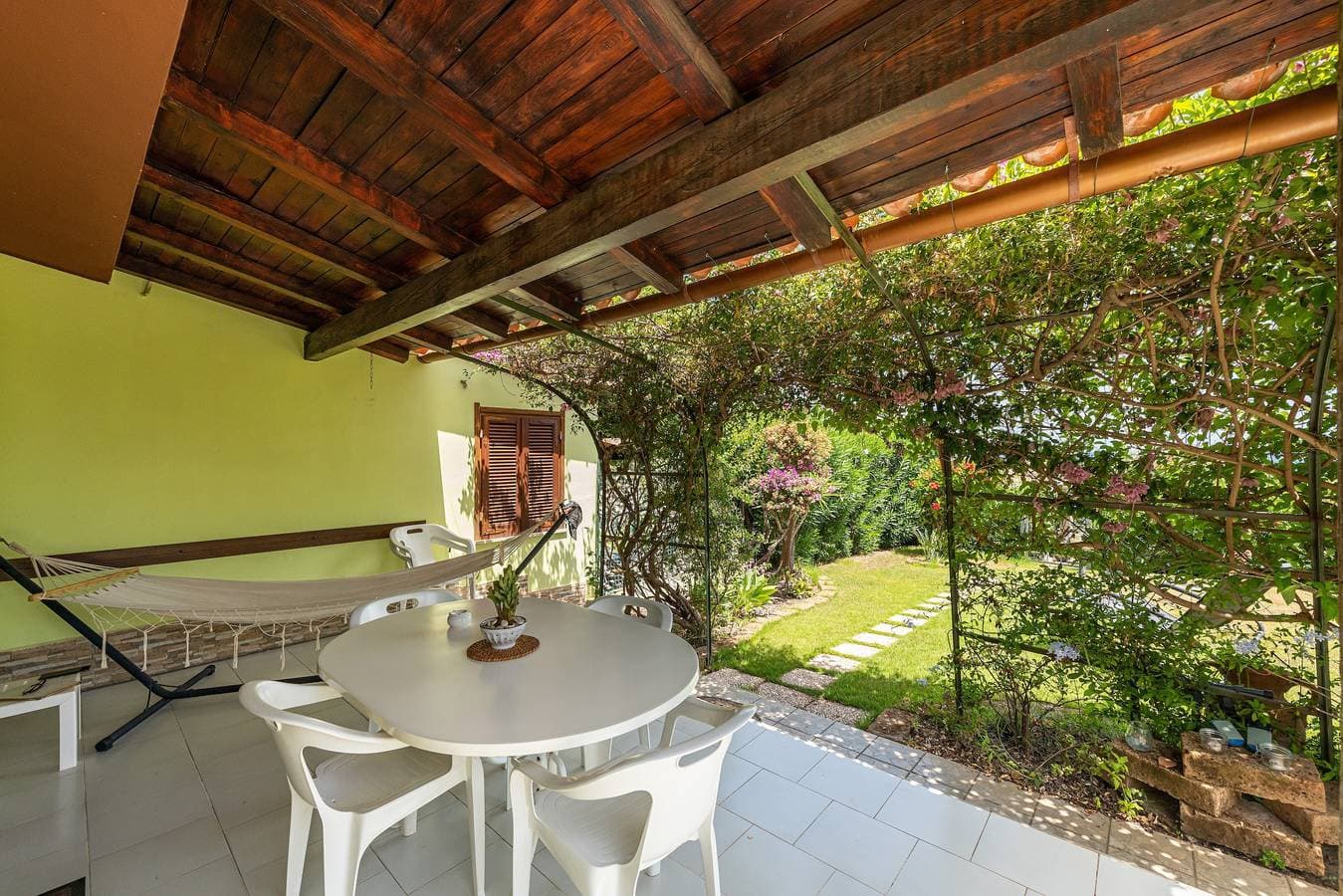 Foto 3 von 26: Ferienhaus 'La Casa di Silvia' mit Meerblick, Garten und privater Terrasse