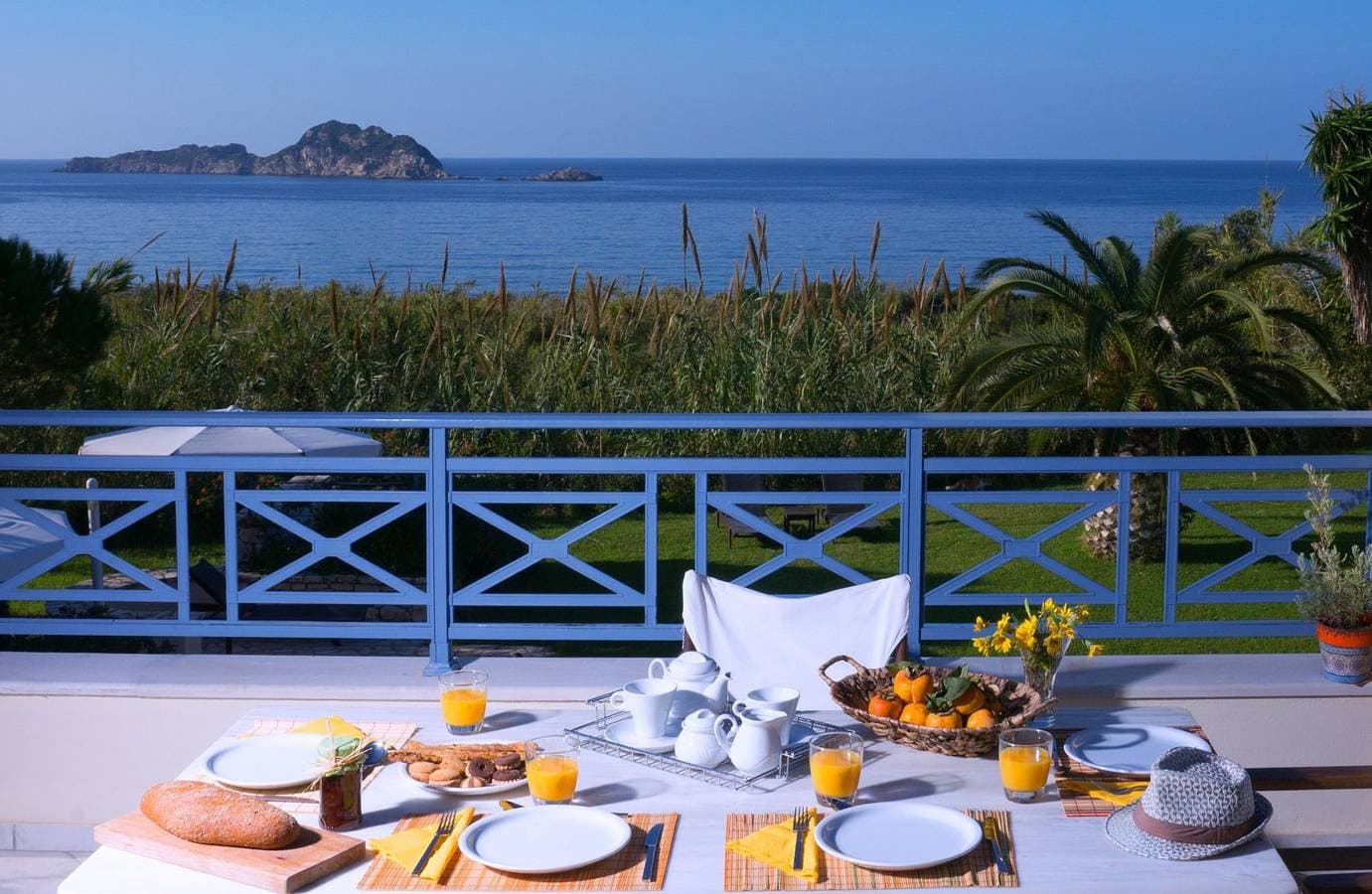 Foto 12 von 41: Luxury Corfu Villa | 3 Bedroom Villa Panorama| Sea View | Private Pool | Arillas
