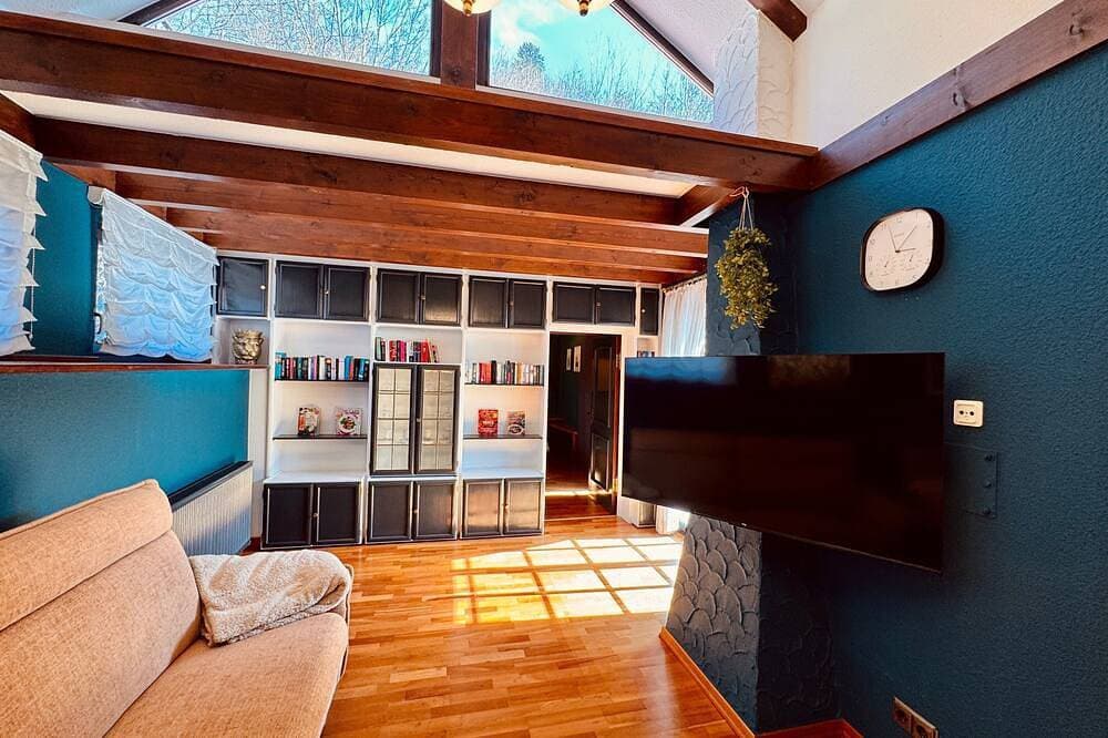 Foto 11 von 30: Ferienhaus „Rooftop unter der Burg“ mit privater Terrasse, Garten und WLAN