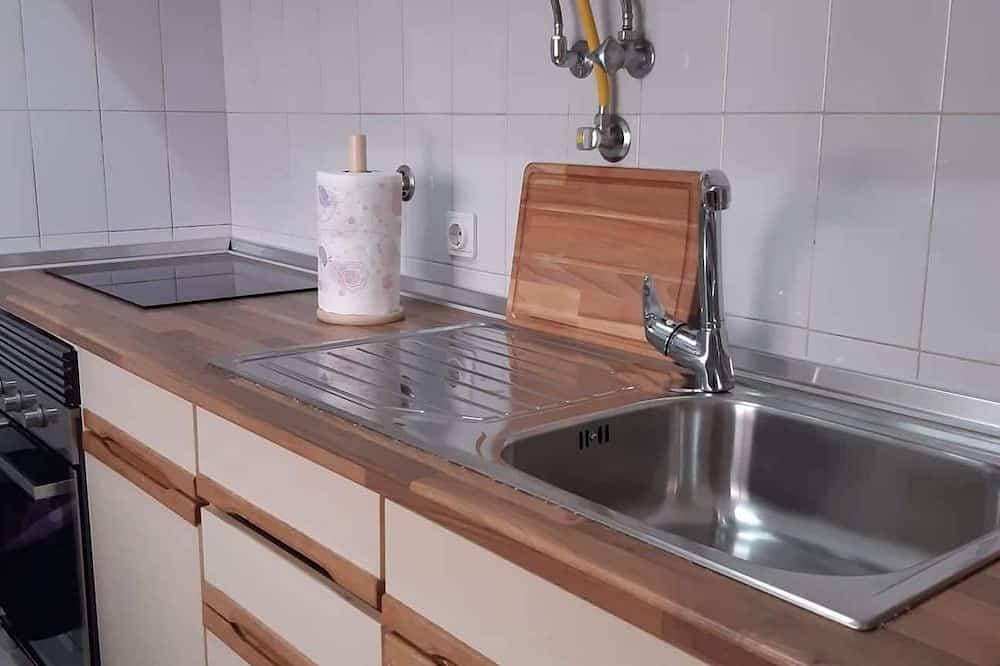 Foto 10 von 17: Apartamento T1 em Quarteira!