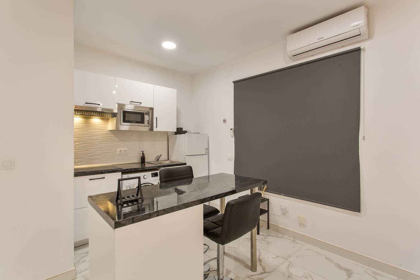 Foto 5 von 23: Ferienhaus 'Praktisches Loft in Santa Cruz' mit WLAN