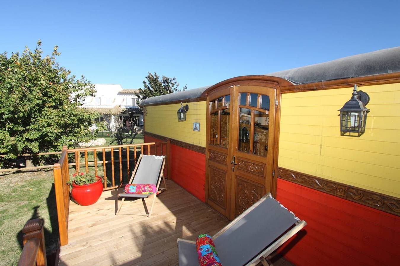Foto 11 von 19: Gemütliches Bungalow in Saintes-Maries-de-la-Mer mit Pool
