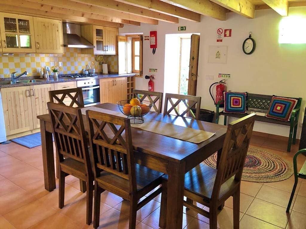 Foto 9 von 35: Three-Bedroom House
