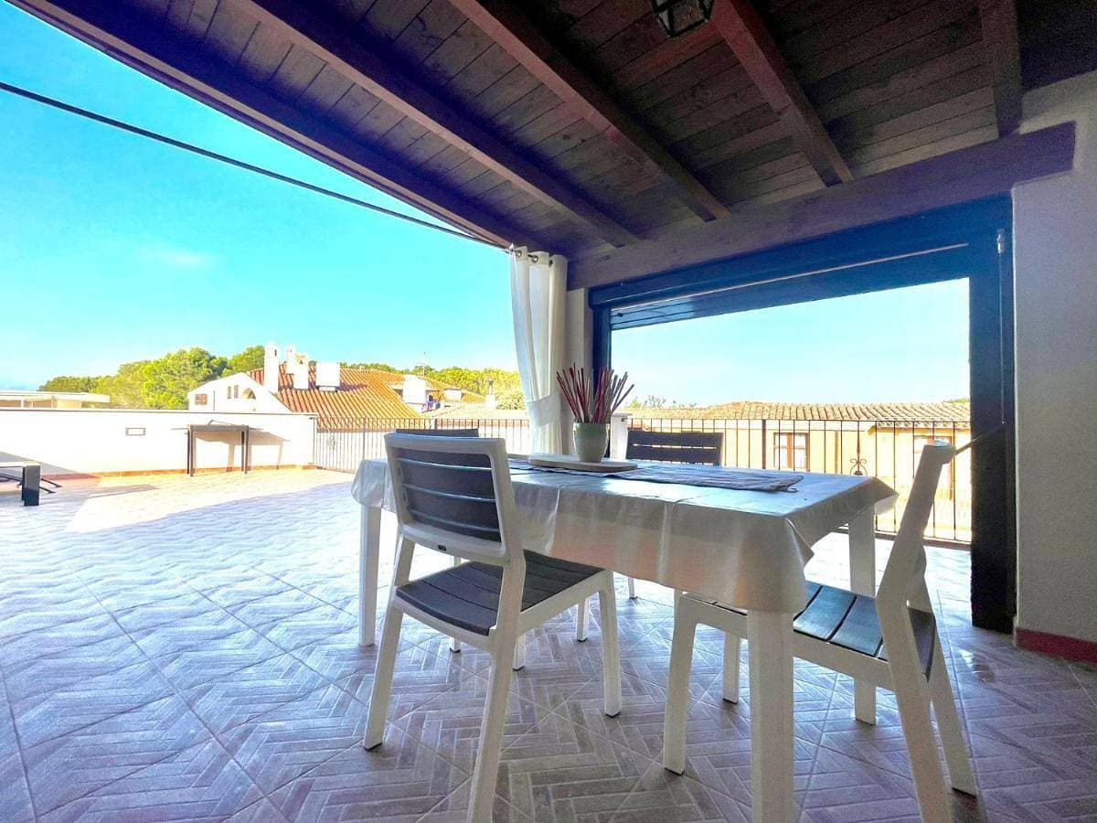 Beach Houses 1