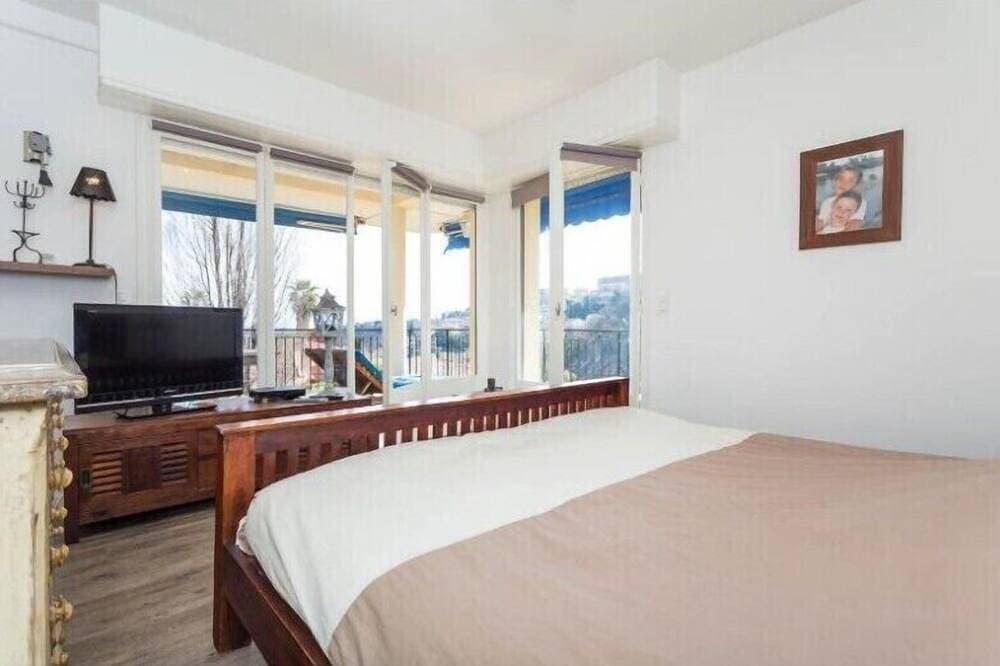 Foto 2 von 28: 3-Zimmer-Wohnung von 80 m2, nicht zu übersehen, in einer kleinen, ruhigen Residenz.