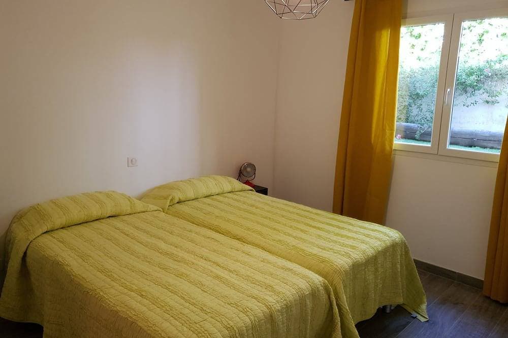 Foto 2 von 22: Erdgeschossvilla 4-6 Personen Porto-Pollo, mit Schwimmbad.