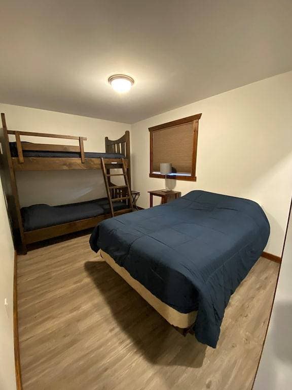 Foto 4 von 26: Aspen Cabin - Drei Schlafzimmer Haus, Schläft 10