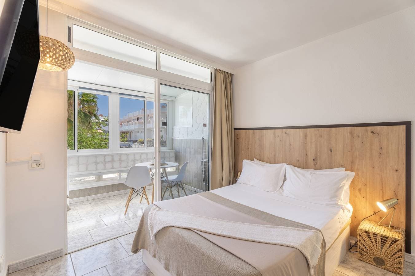 Hand Made Suite Costa del Silencio 1