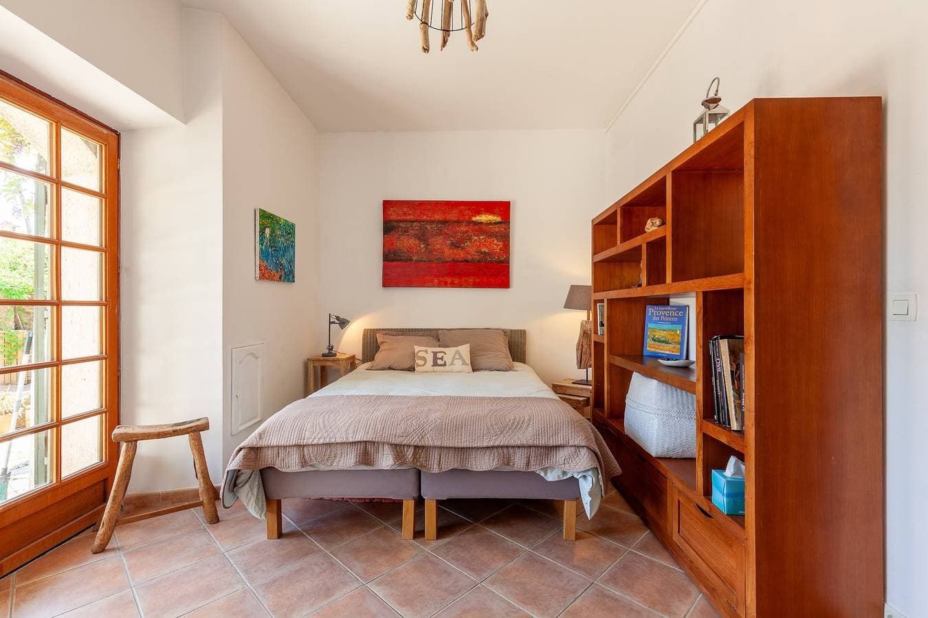 Foto 10 von 20: Ferienwohnung 'Logement De Charme Les Araucarias' mit Gemeinschaftspool, privater Terrasse & WLAN