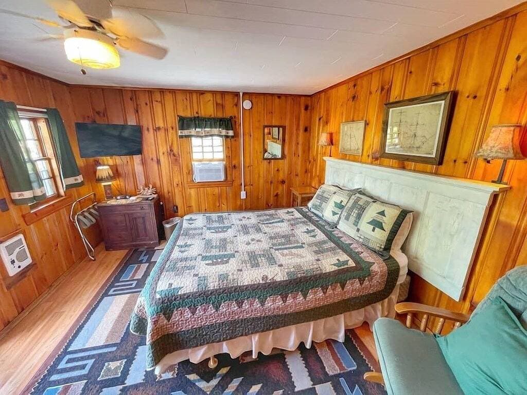 Foto 11 von 25: 14 1Br Cottage in Bar Harbor Open Hearth Inn