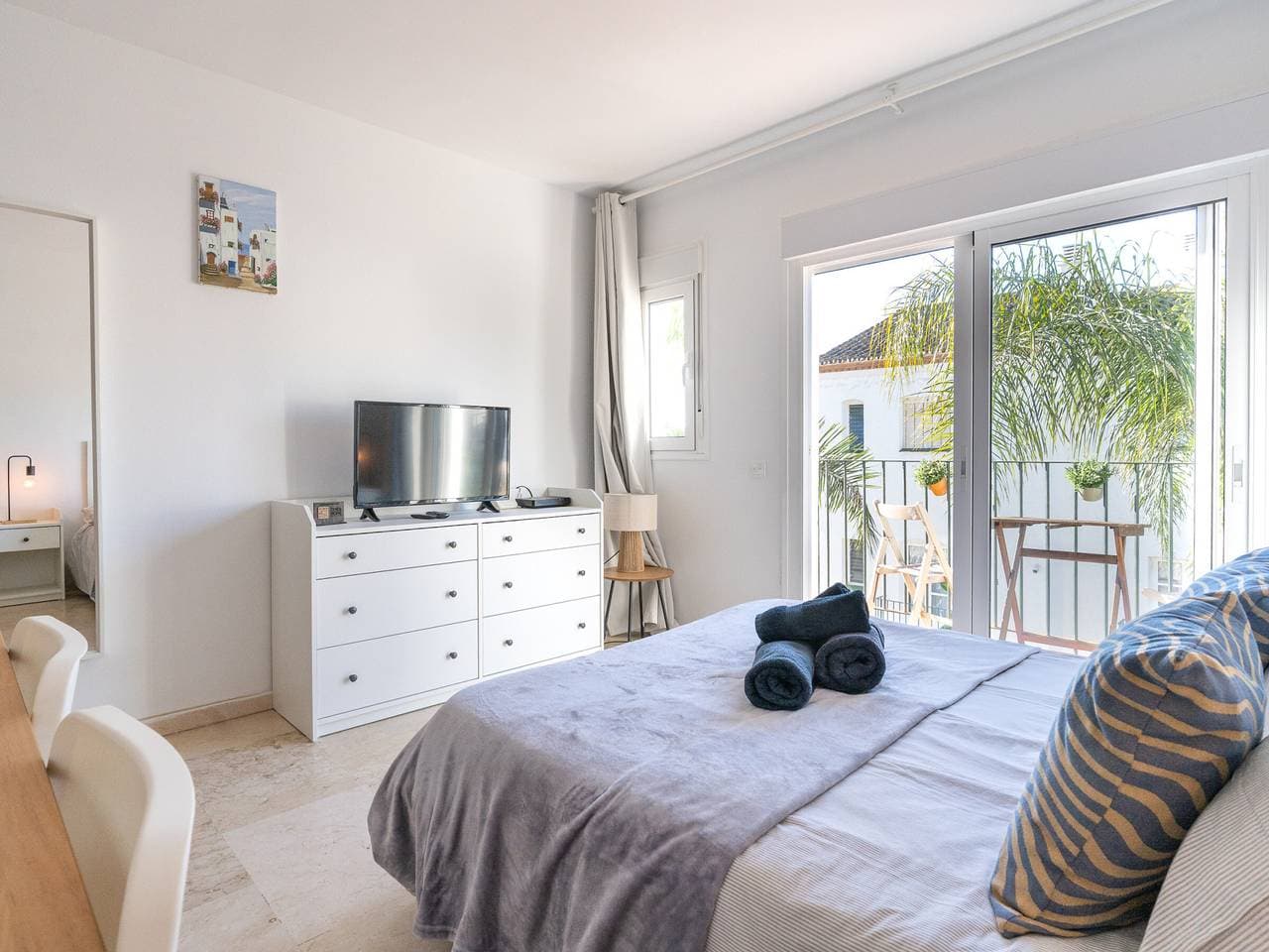 Ausgestattetes Studio in Estepona - Balkon und Gemeinschaftspool 1
