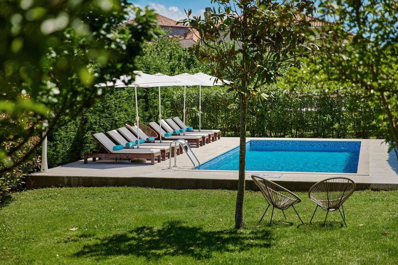 Foto 2 von 5: Villa