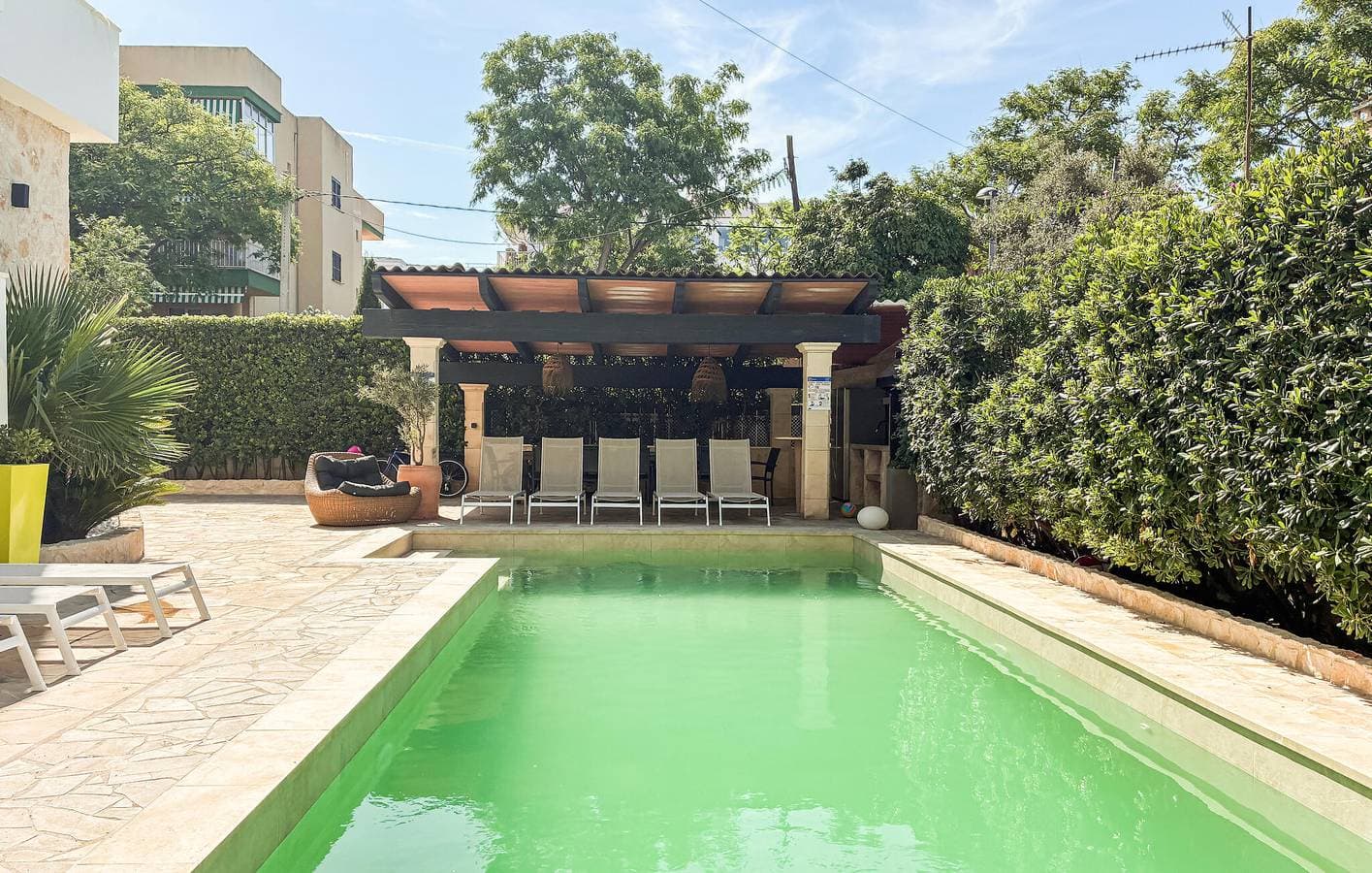 Gemütliche 1-Zimmer-Wohnung mit Pool, in der Nähe von Playa Ciudad Jardín 1